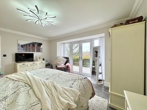 Photo 13- click for photo gallery